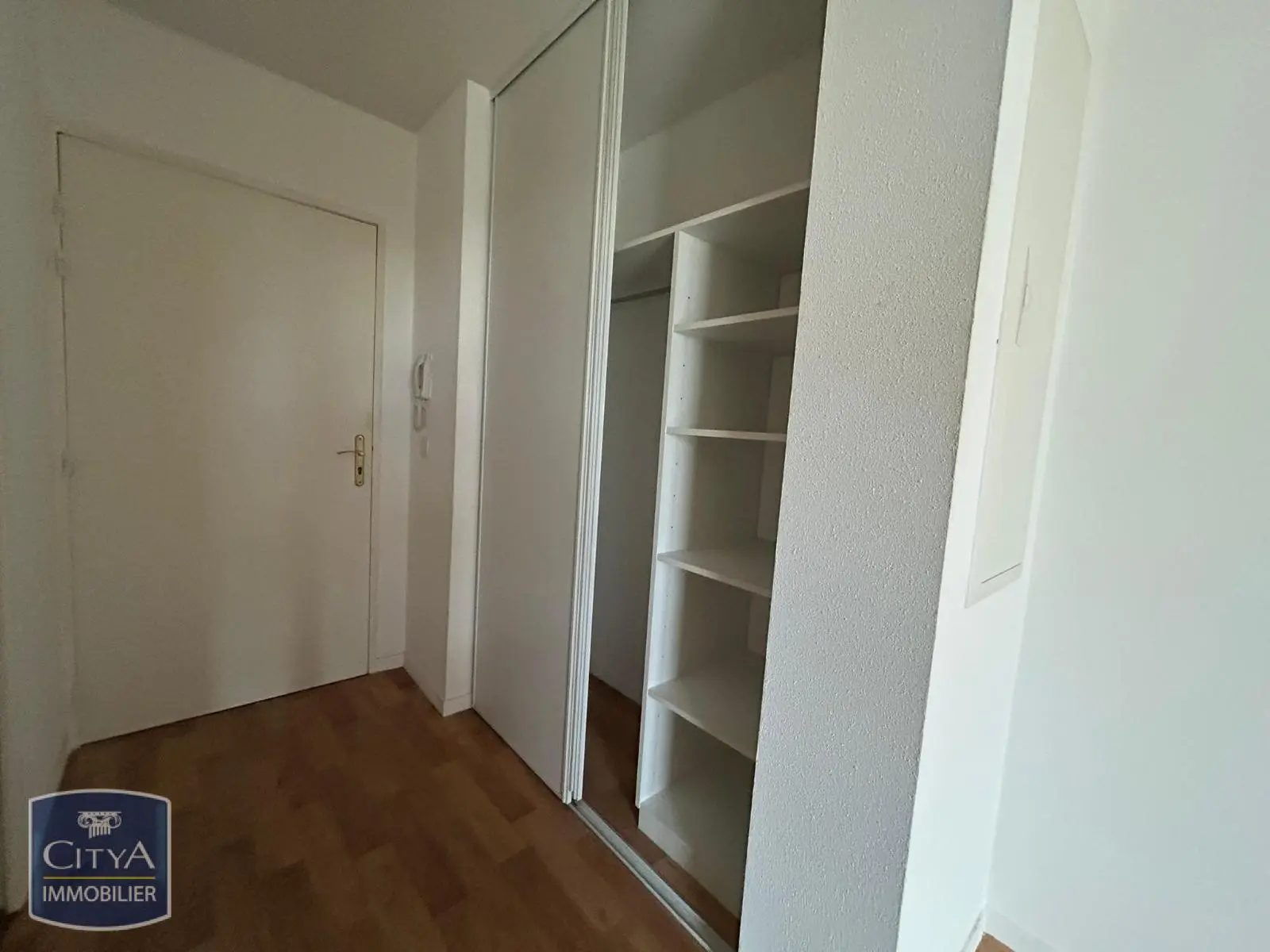 Photo 5 Appartement 1 pièce 24.22m²