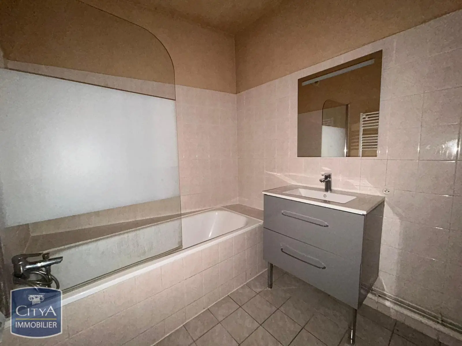 Photo 5 appartement Chartres