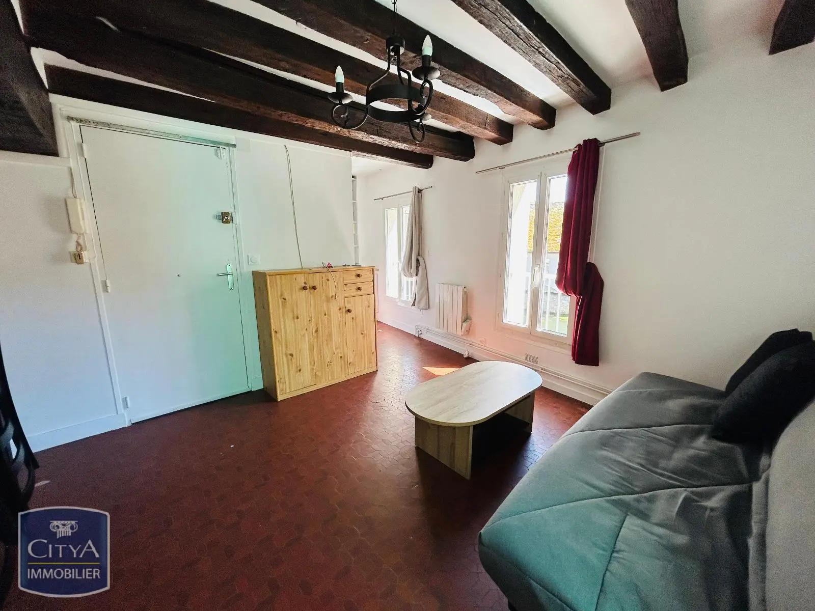 Photo 2 Appartement 1 pièce 23.84m²