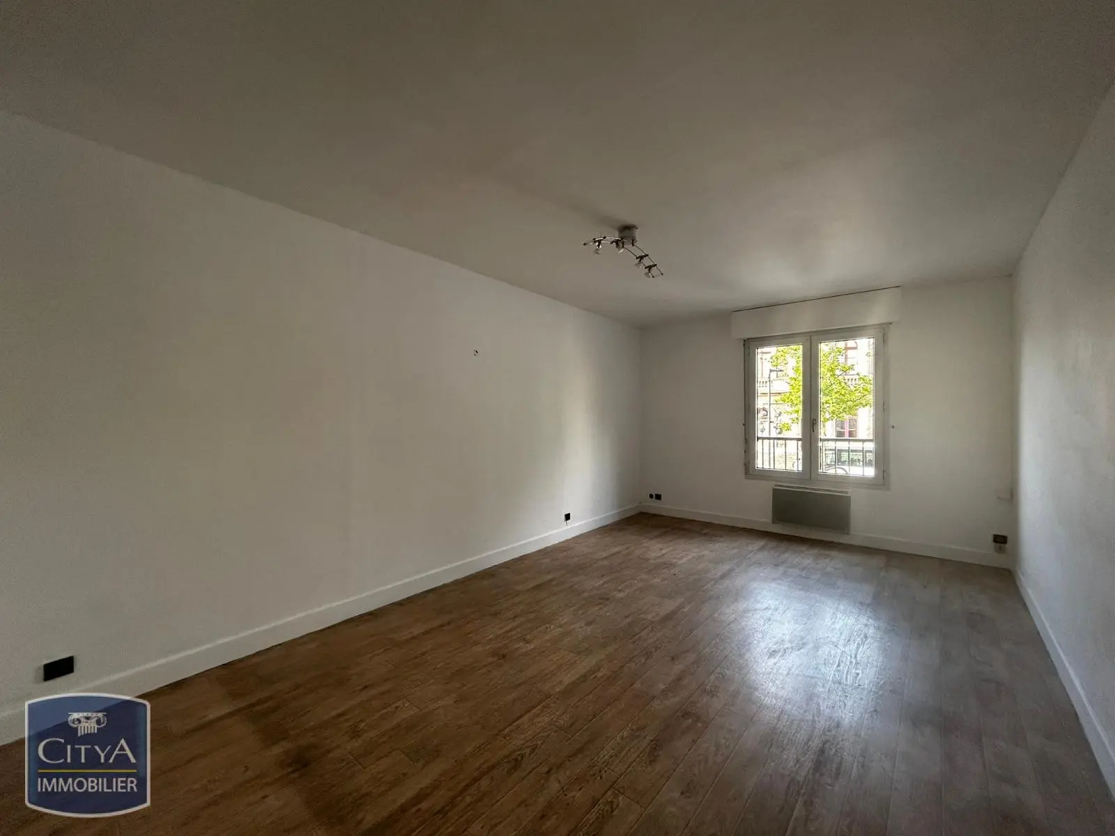 Photo 2 Appartement 2 pièces 56m²