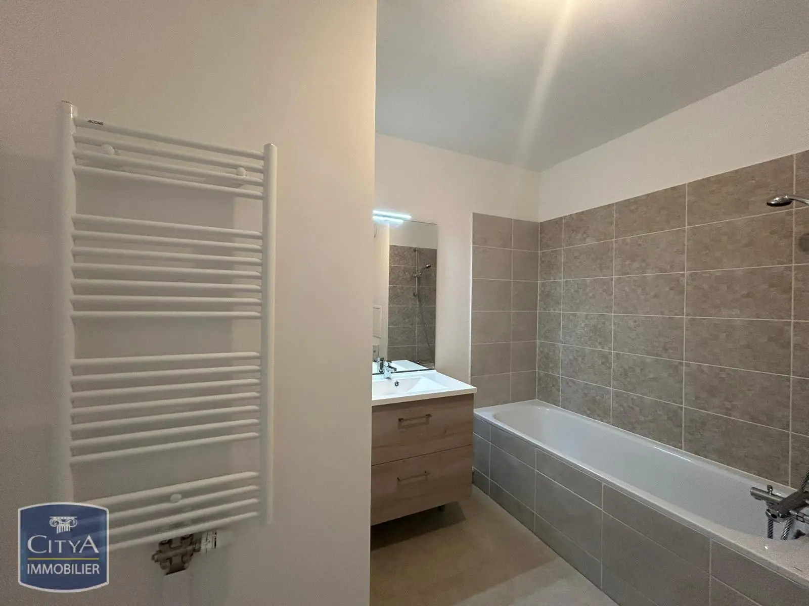 Photo 4 Appartement 2 pièces 43.99m²
