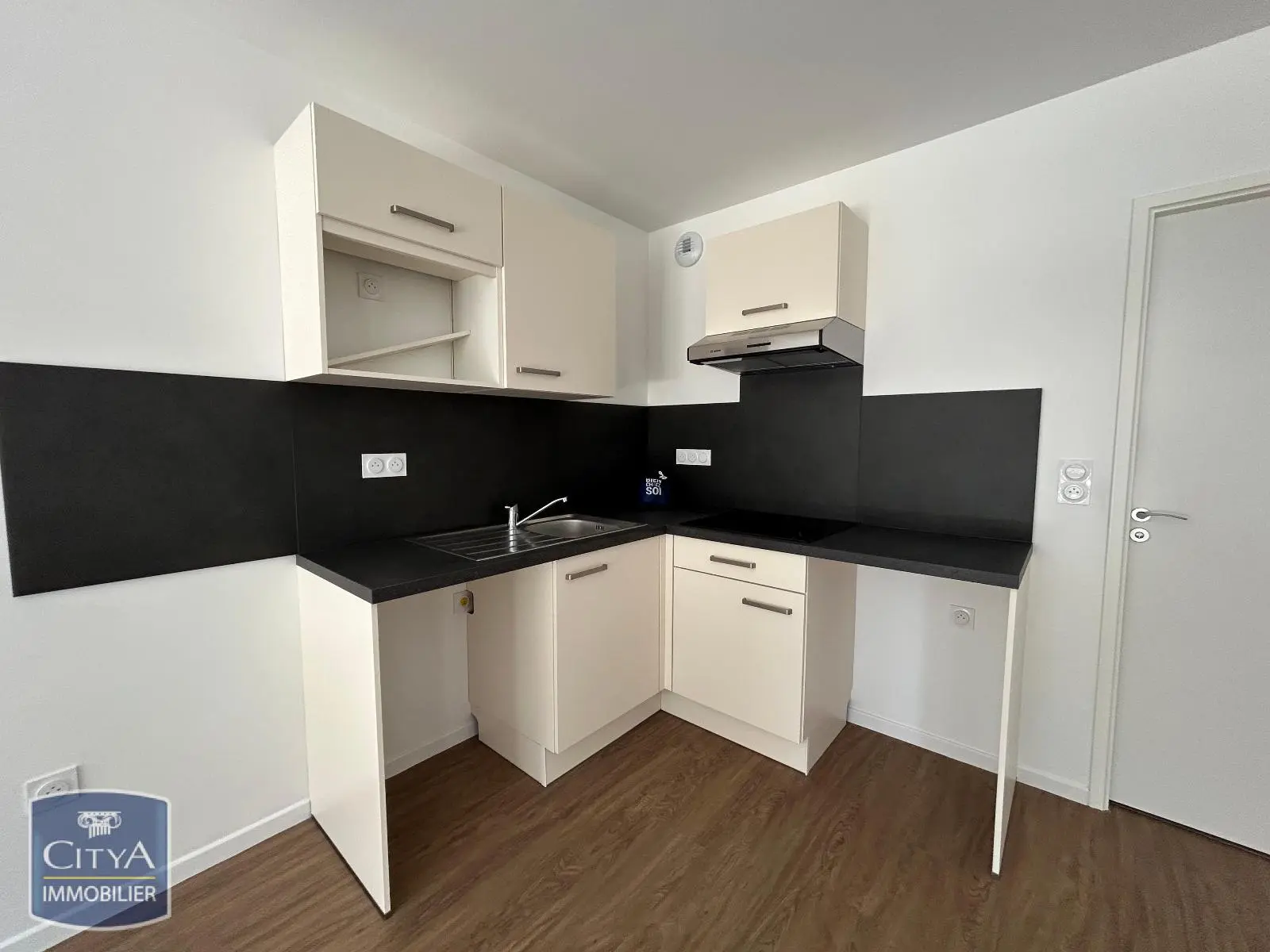 Photo 2 Appartement 2 pièces 53.4m²