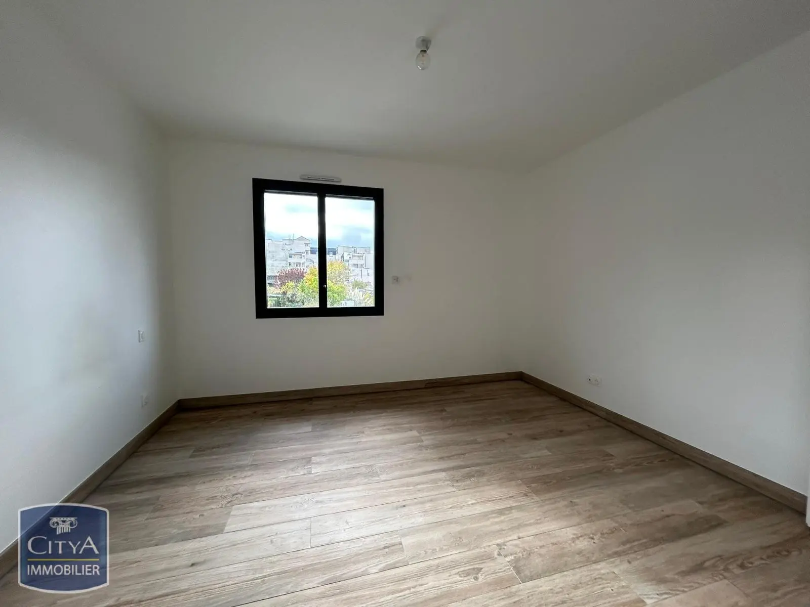 Photo 9 pour Maison 5 pièces 117m² Photo 9 Maison 5 pièces 117m²