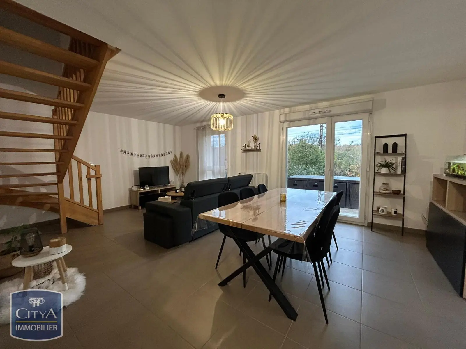 Photo 1 pour Maison 4 pièces 86.75m² Photo 1 Maison 4 pièces 86.75m²