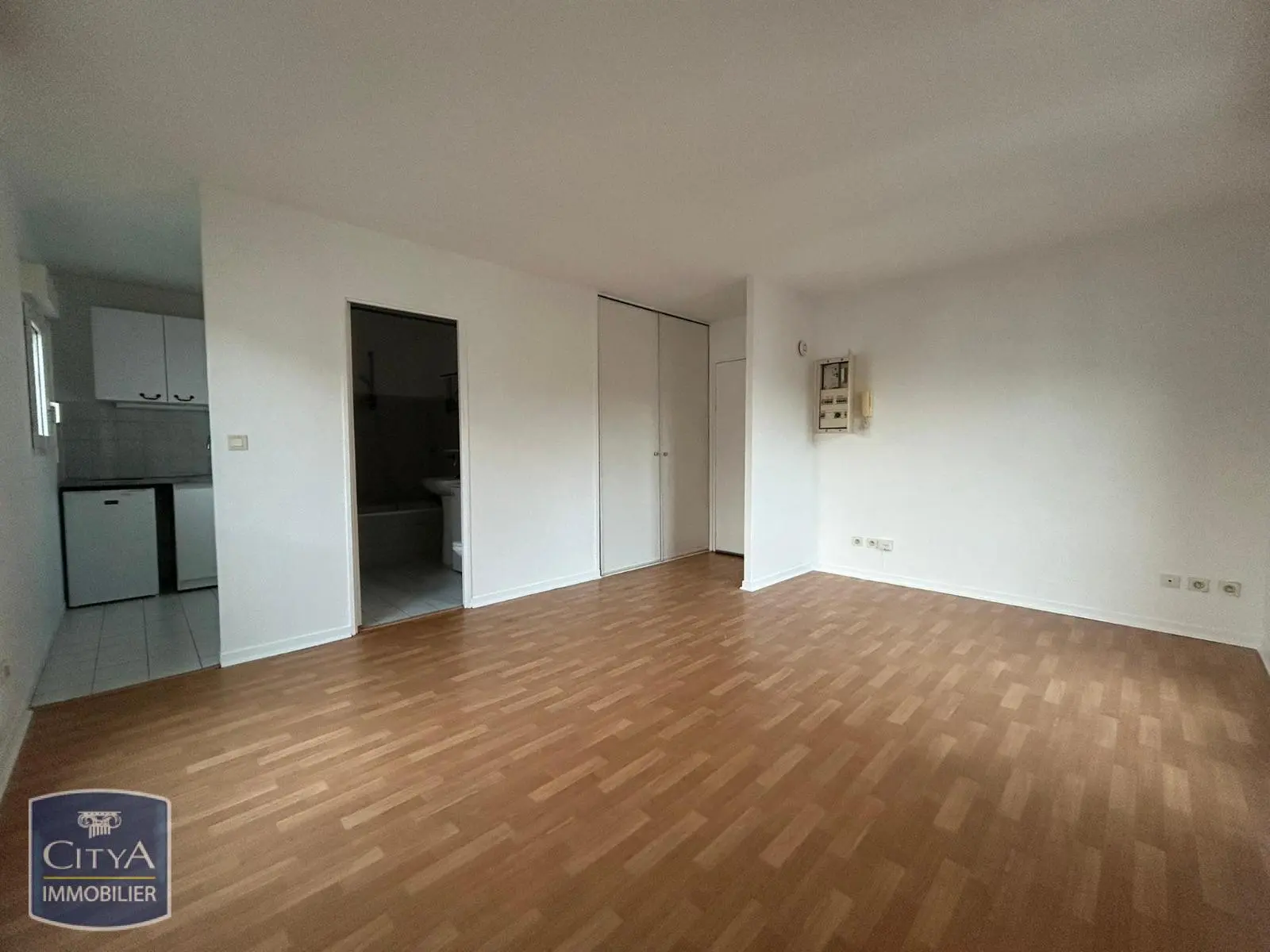 Photo 1 Appartement 1 pièce 26.62m²