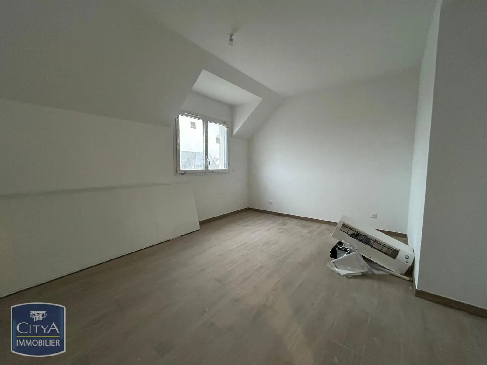 Photo 8 Maison 6 pièces 140m²