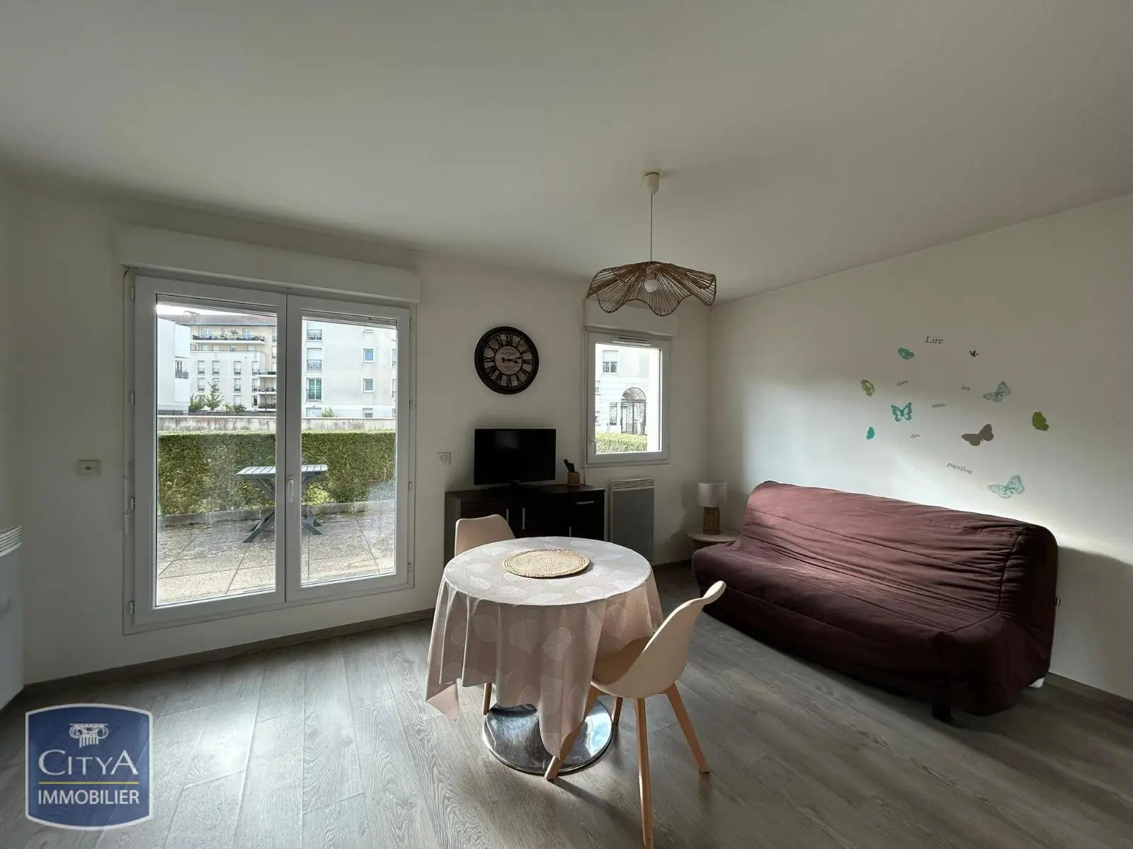 Photo 2 Appartement 1 pièce 24.52m²