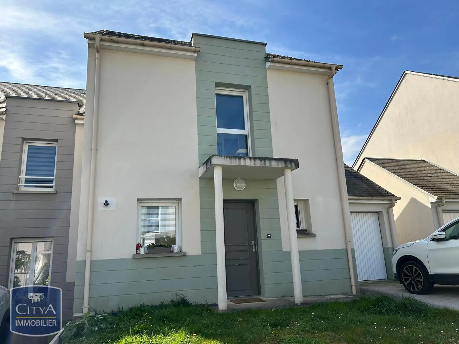 Photo 1 Maison 4 pièces 80m²