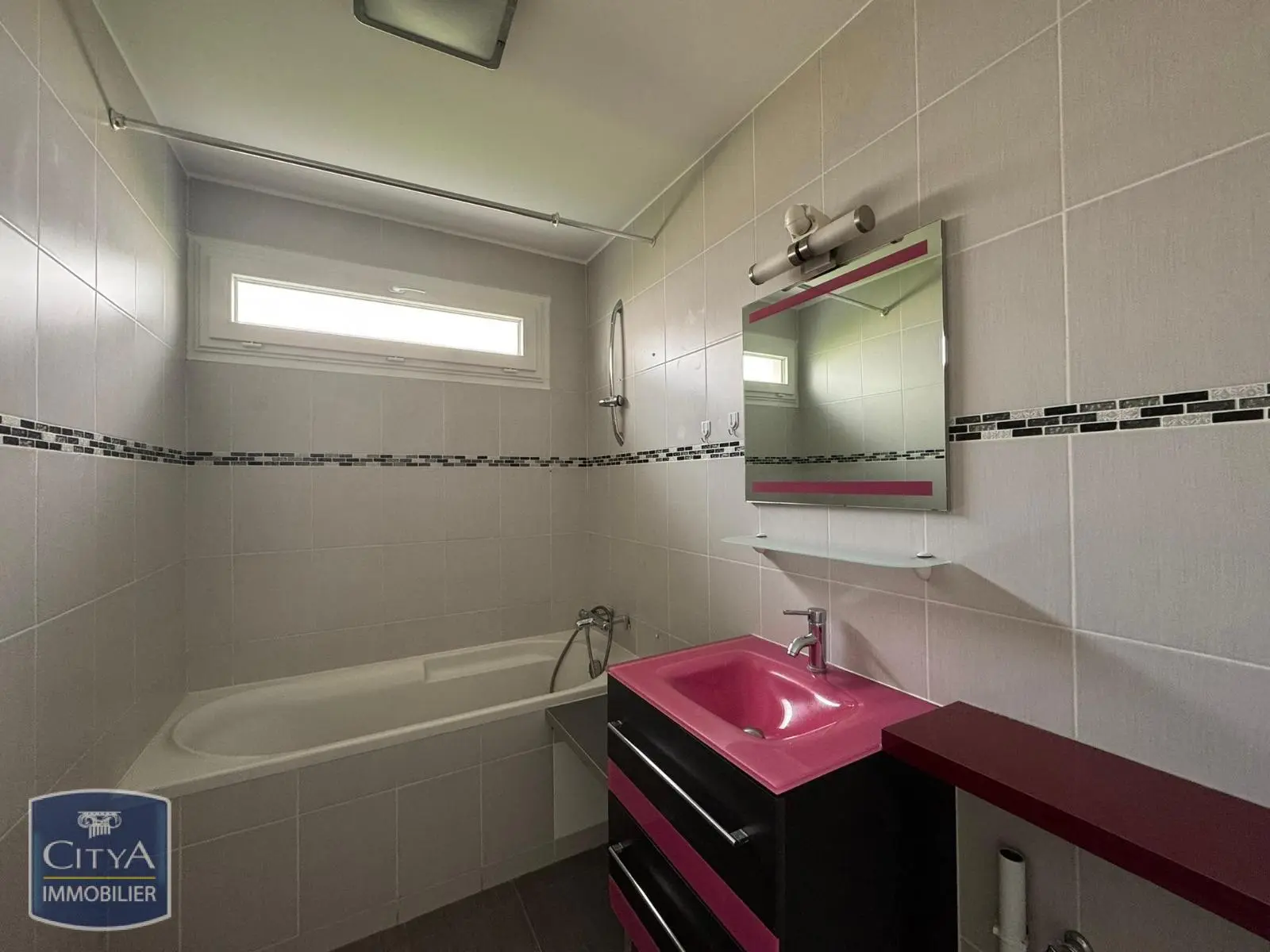 Photo 10 Appartement 3 pièces 65m²