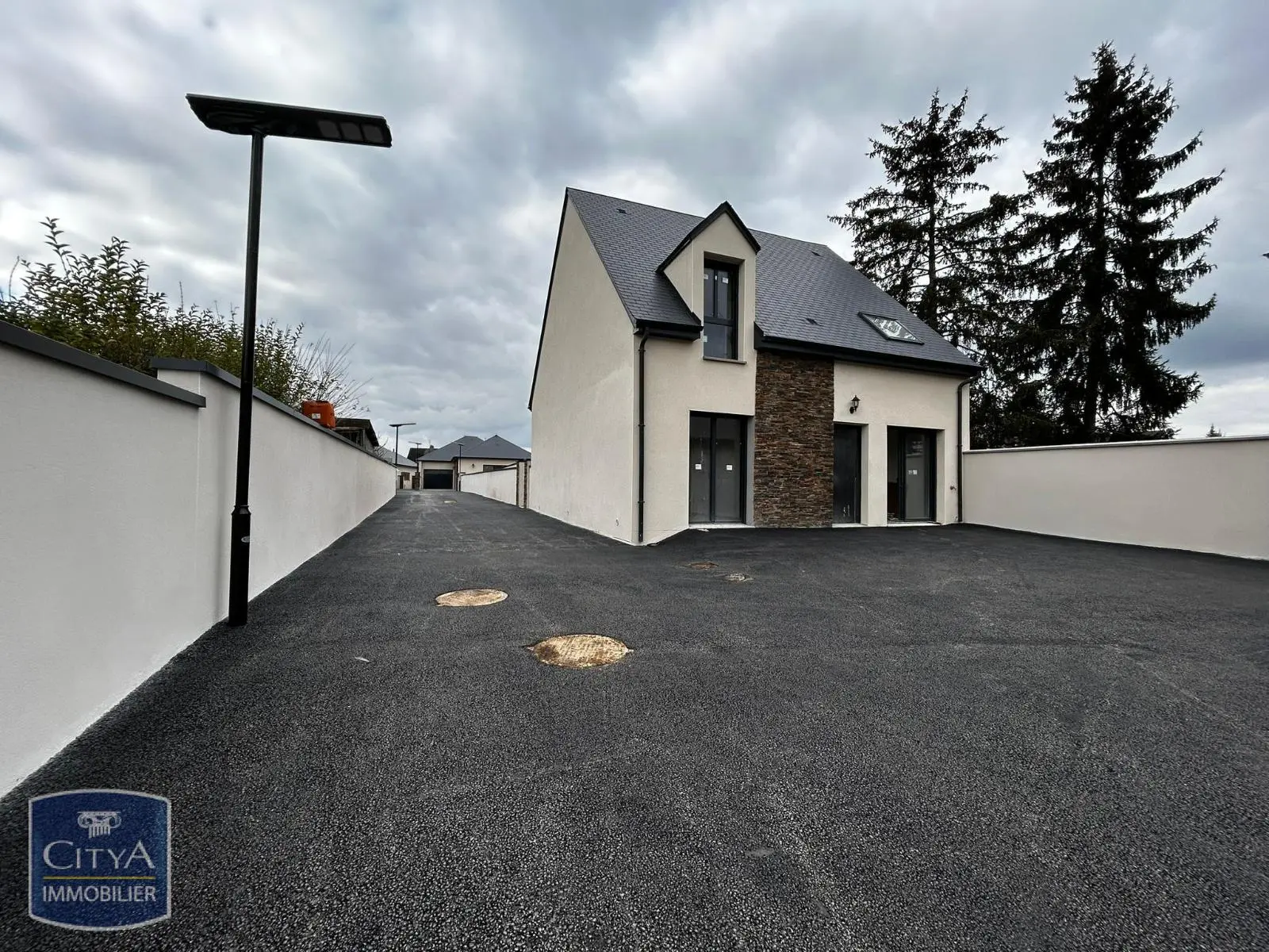 Photo 2 Maison 5 pièces 125.77m²