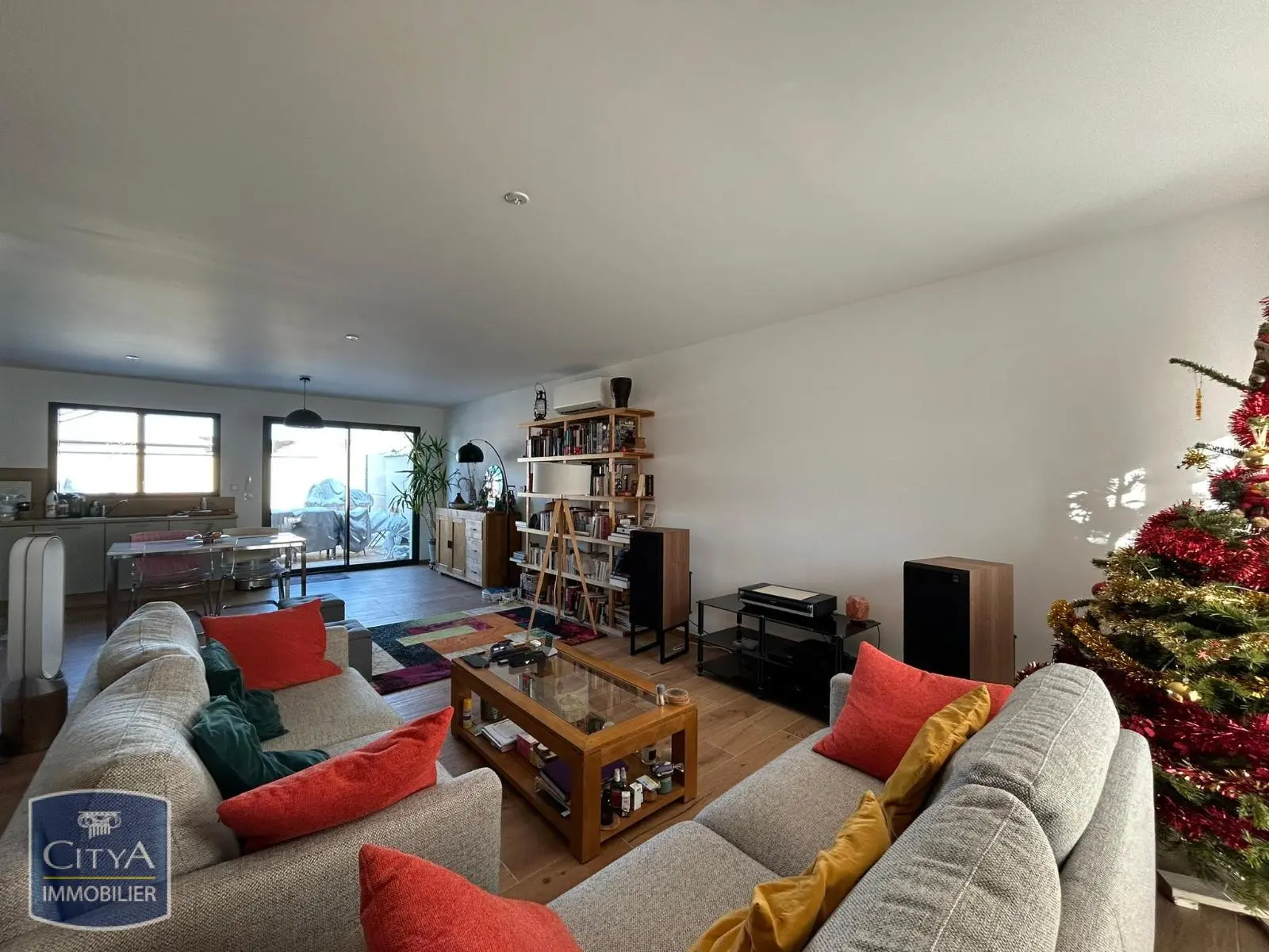 Photo 1 Maison 5 pièces 125.77m²