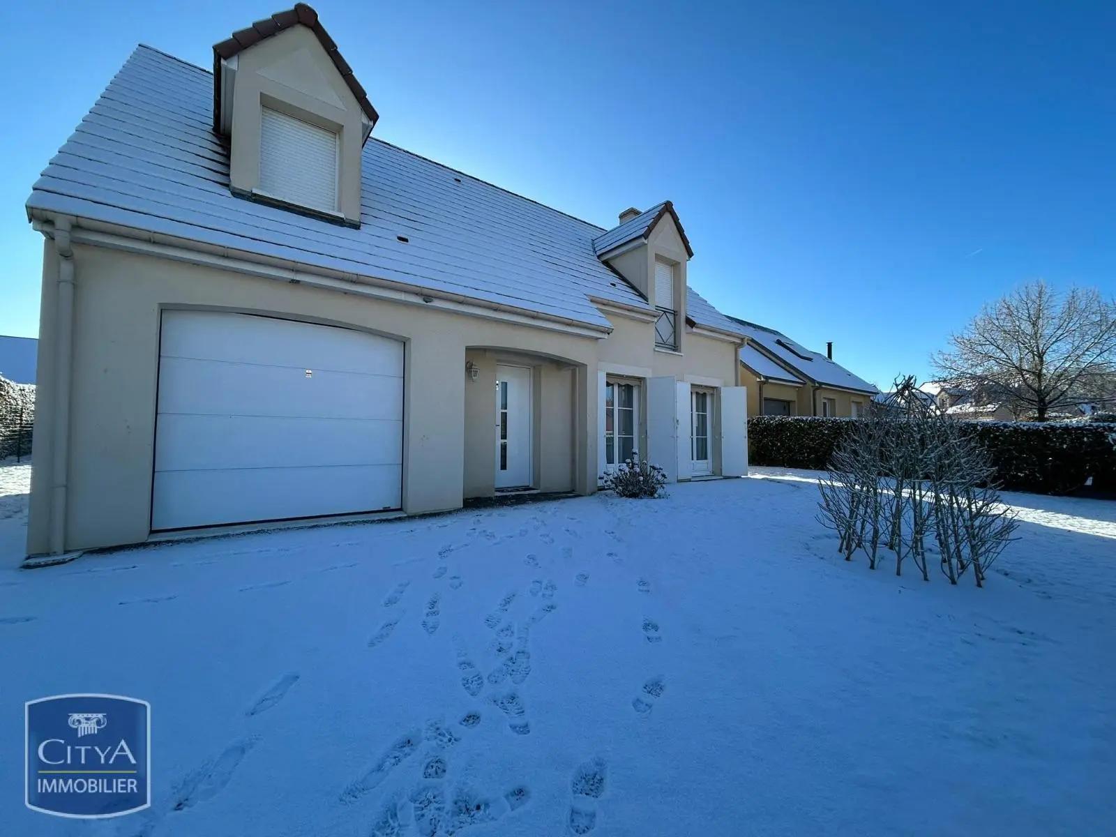 Photo 1 Maison 6 pièces 117m²