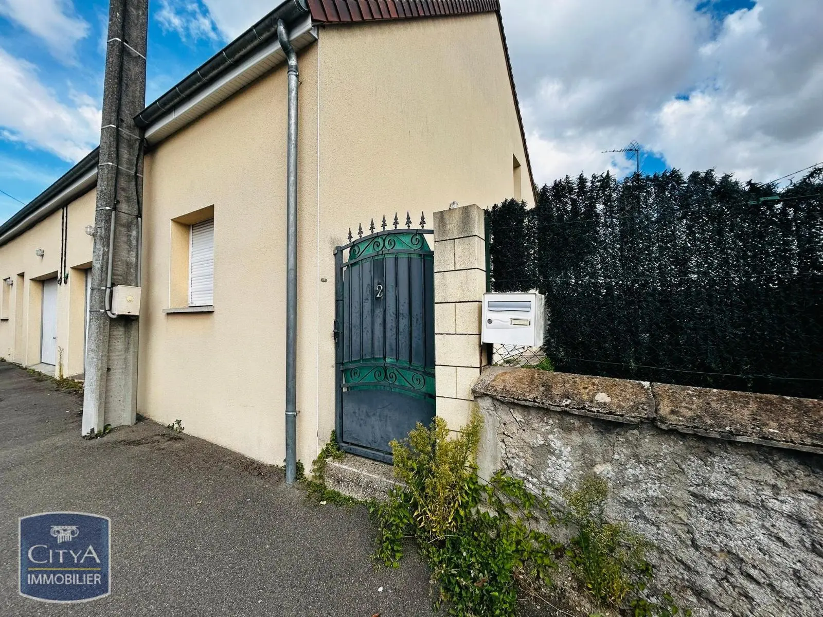 Photo 1 Maison 4 pièces 77m²