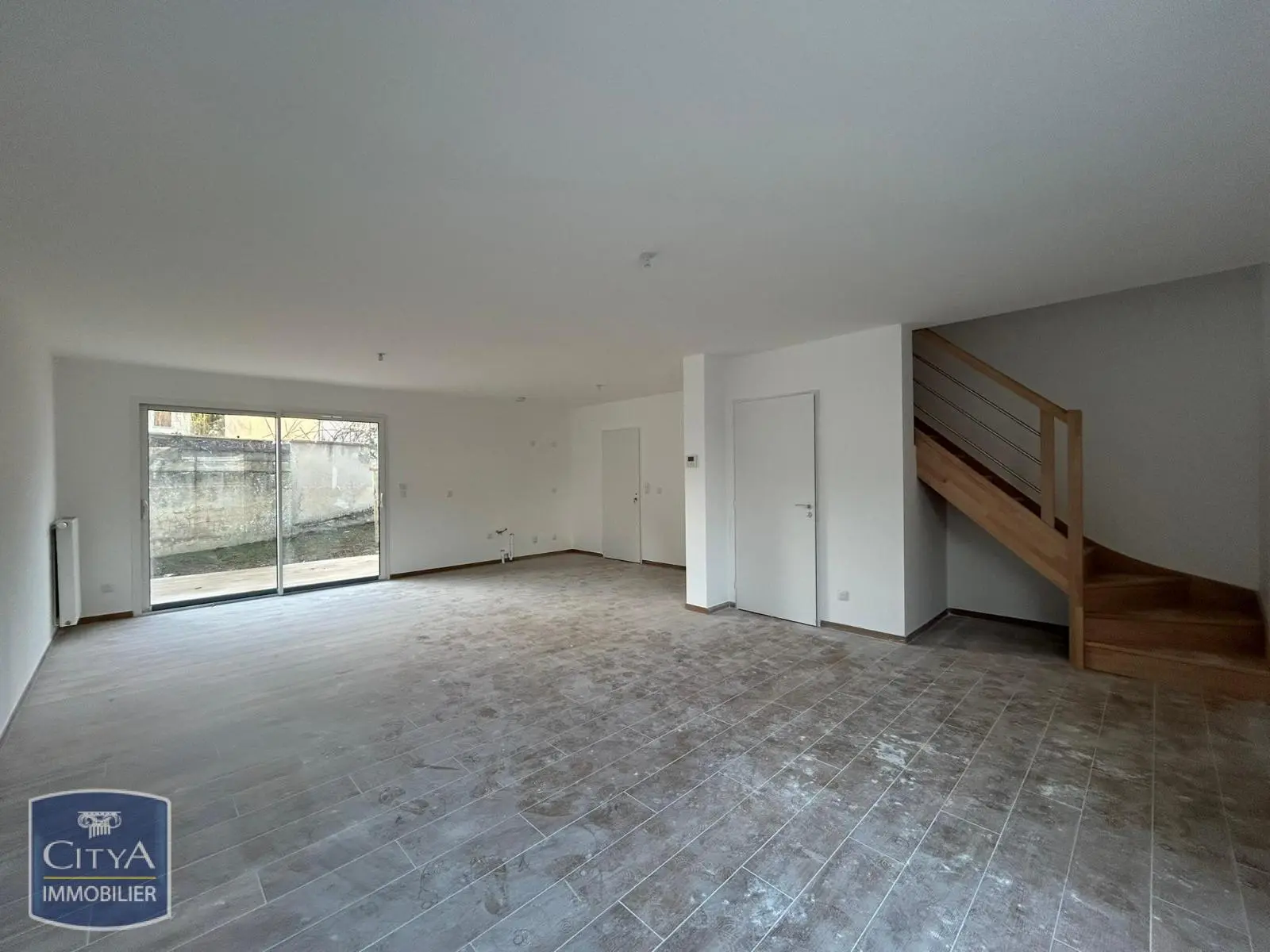 Photo 1 Maison 5 pièces 118m²