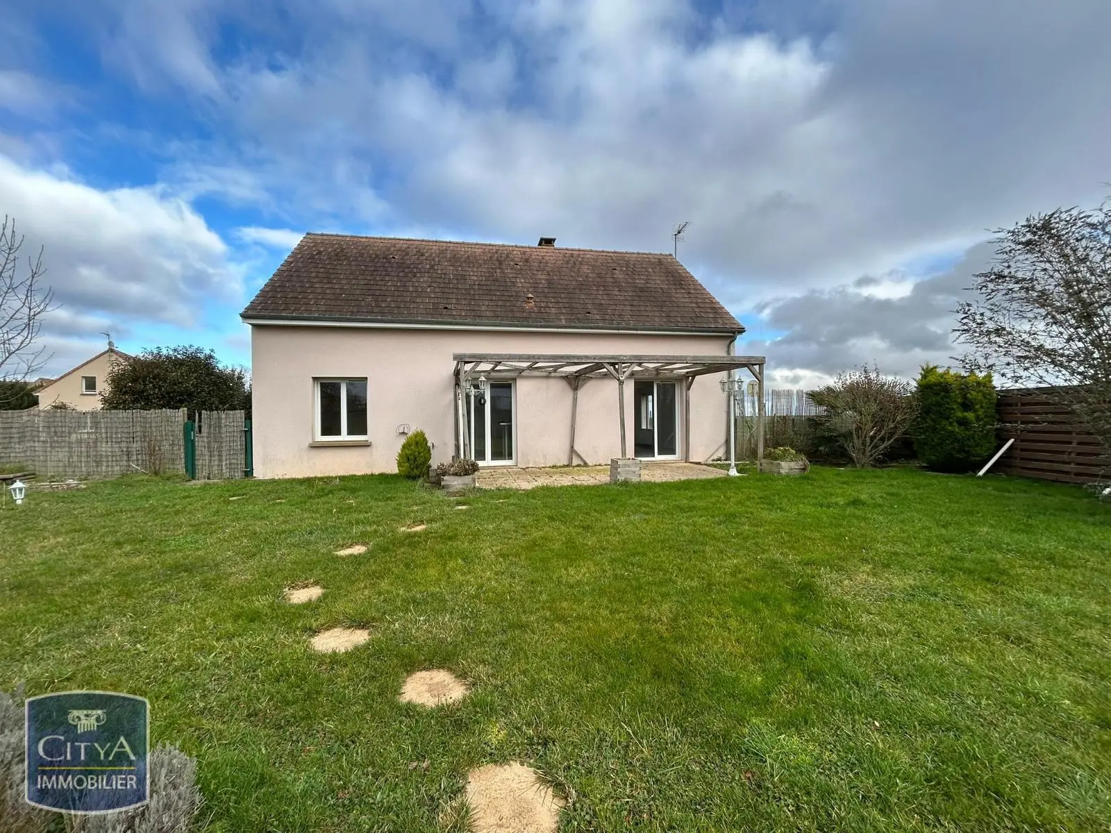 Photo 1 Maison 5 pièces 115m²