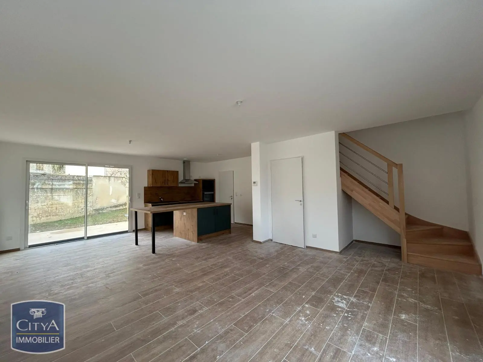 Photo 1 Maison 5 pièces 118m²