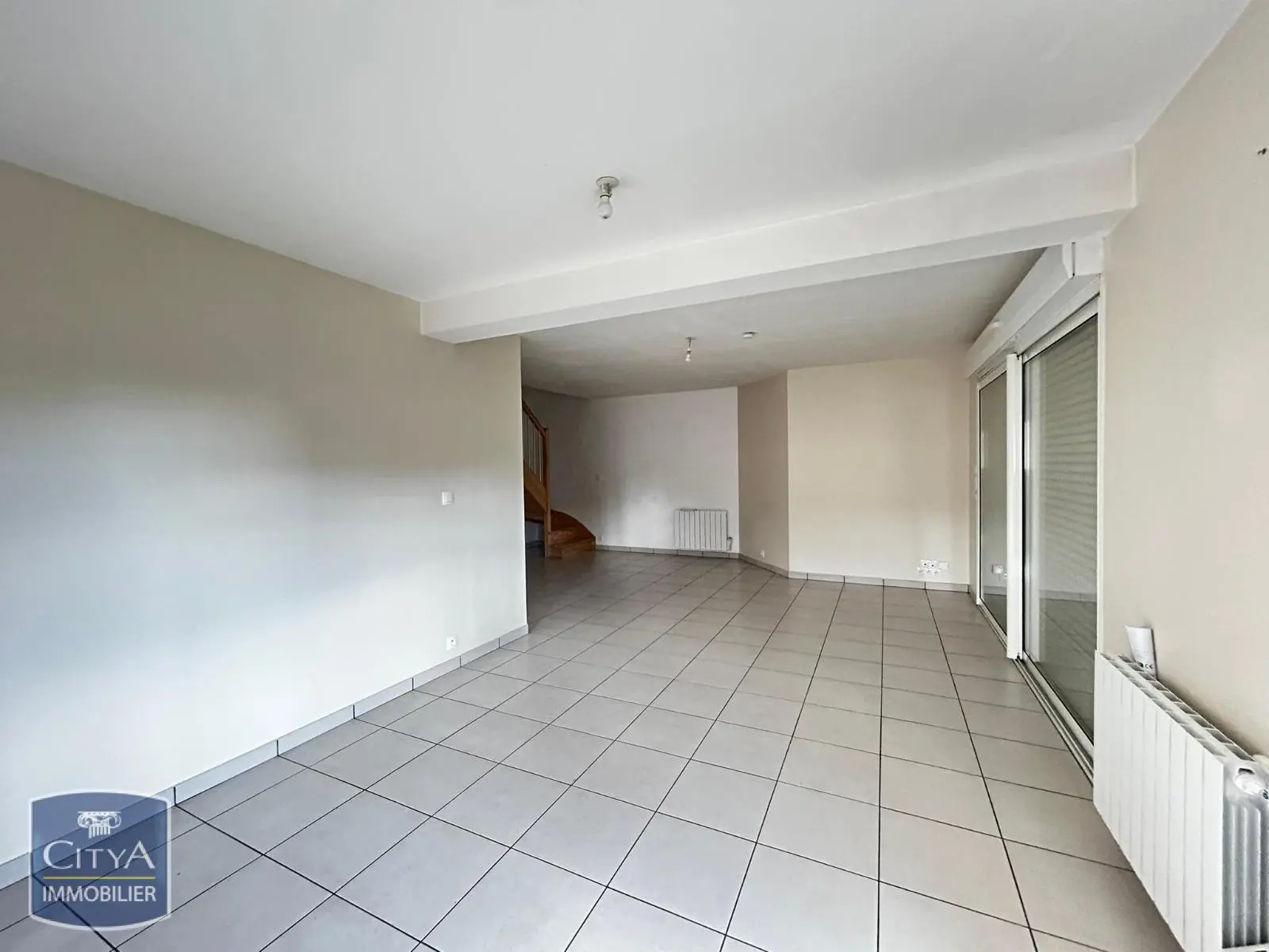 Photo 1 Maison 4 pièces 77m²