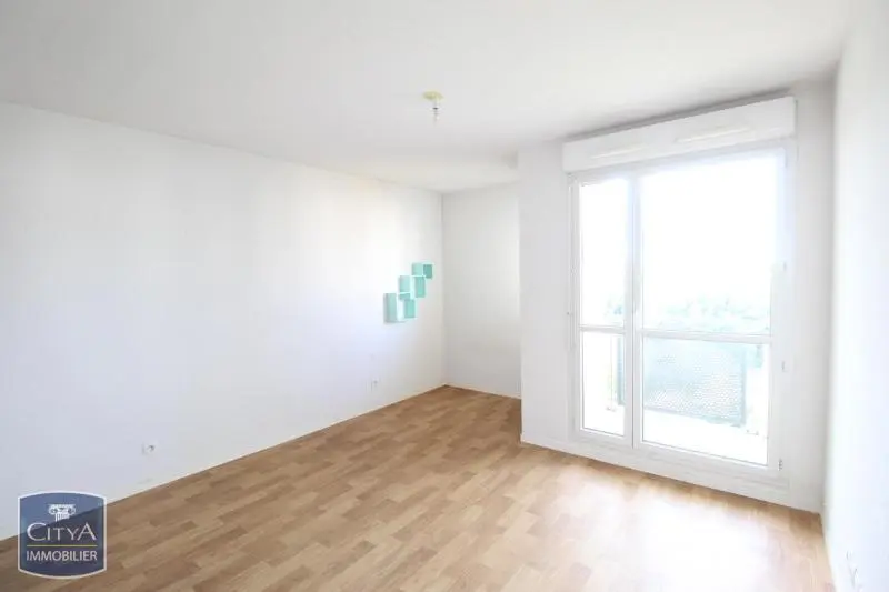 Photo 3 Appartement 1 pièce 24.22m²