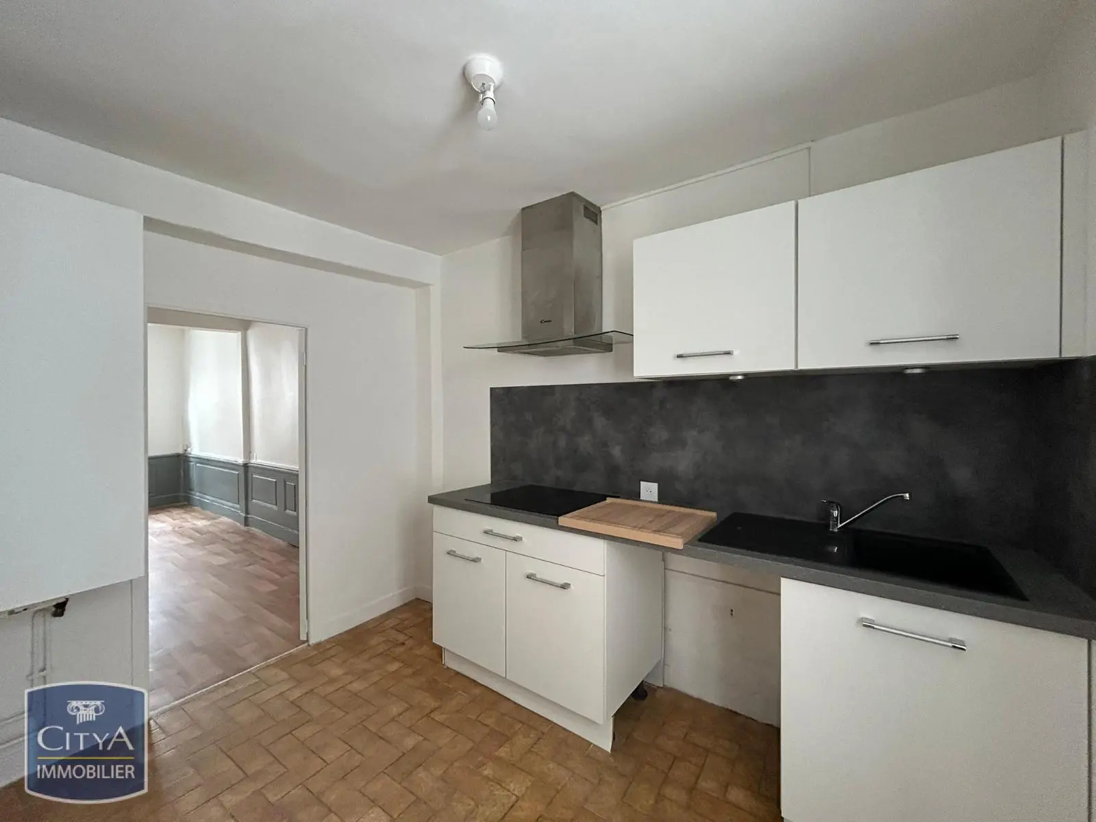 Photo 4 Appartement 1 pièce 27.41m²