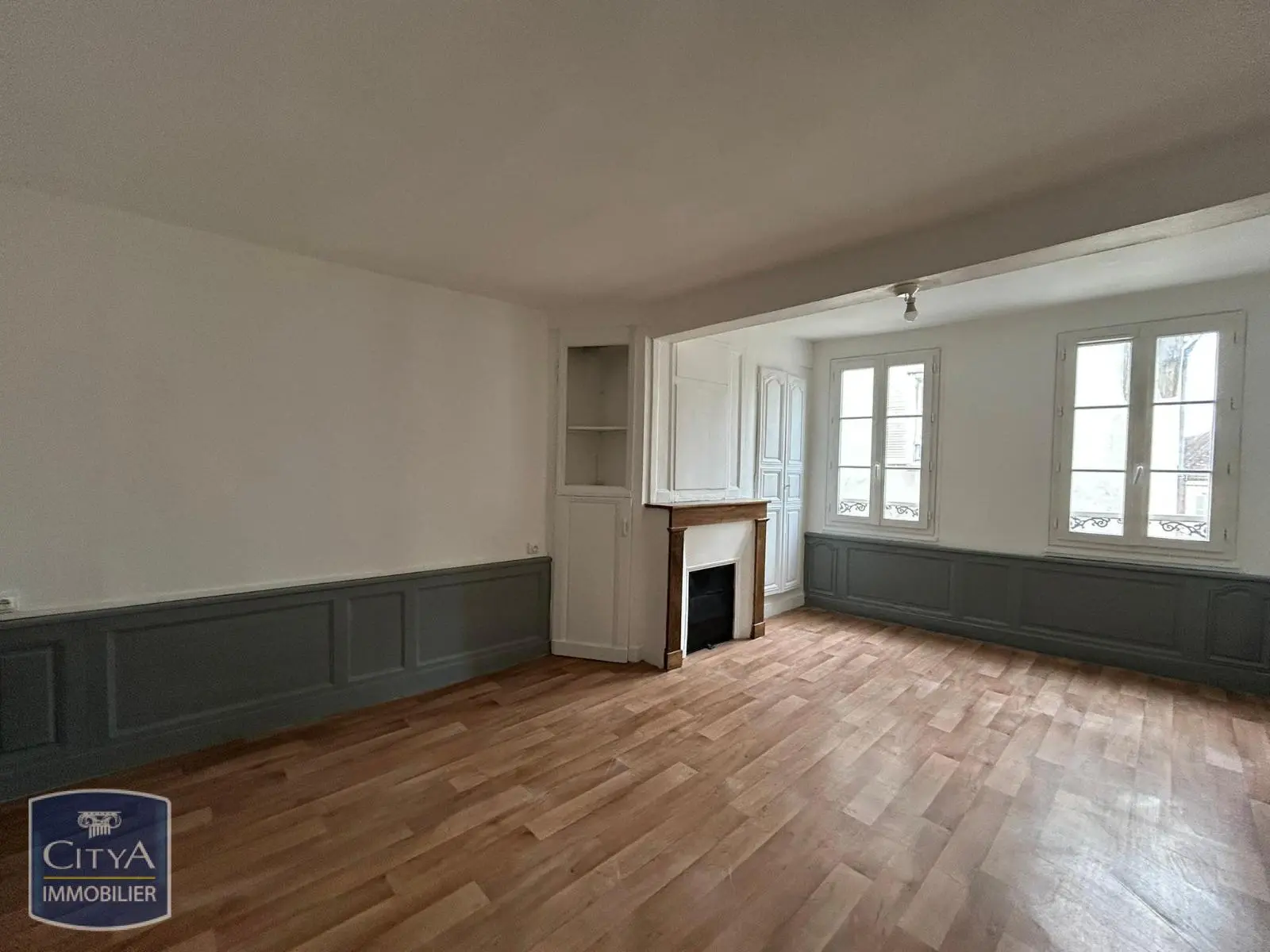 Photo 1 Appartement 1 pièce 27.41m²