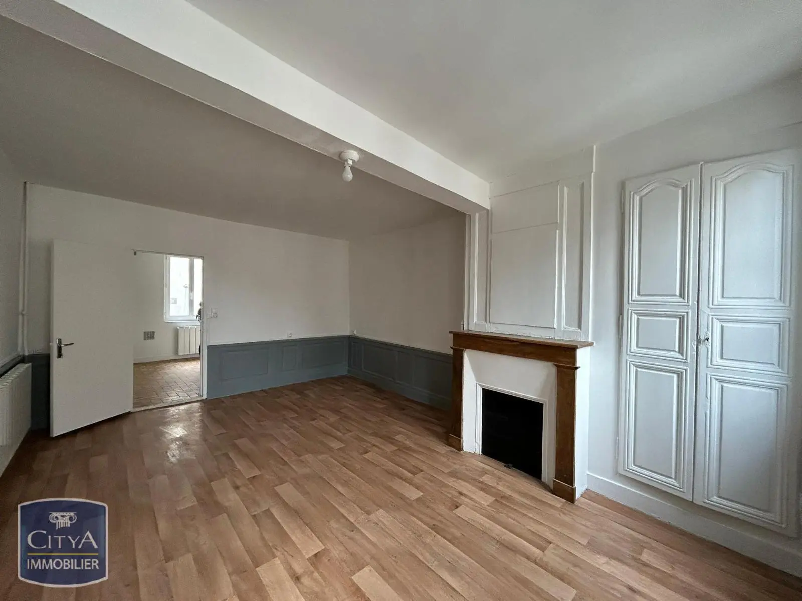 Photo 2 Appartement 1 pièce 27.41m²