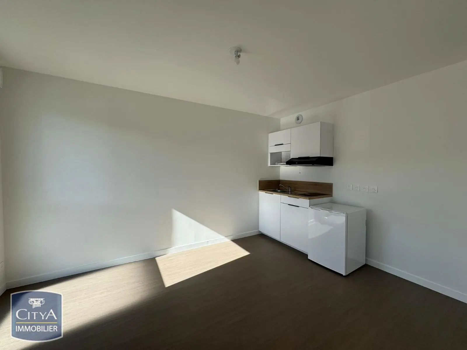Photo 3 Appartement 1 pièce 33.91m²