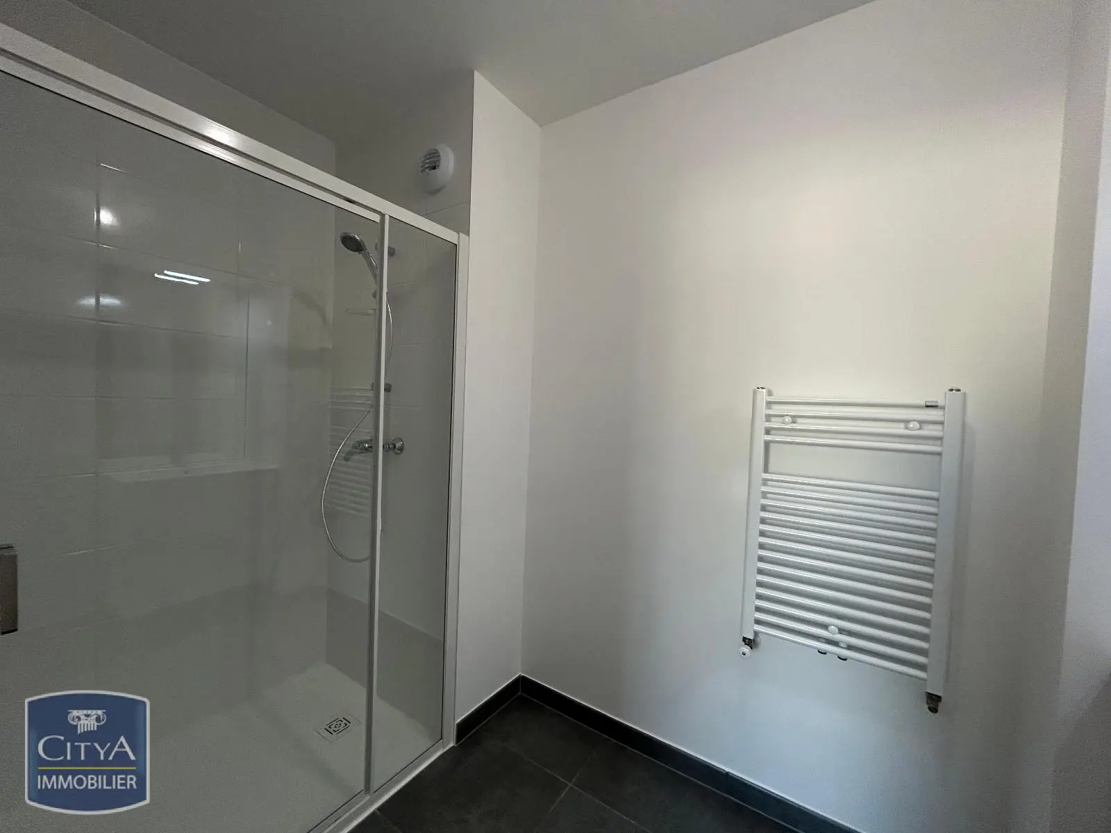 Photo 7 Appartement 2 pièces 42.4m²