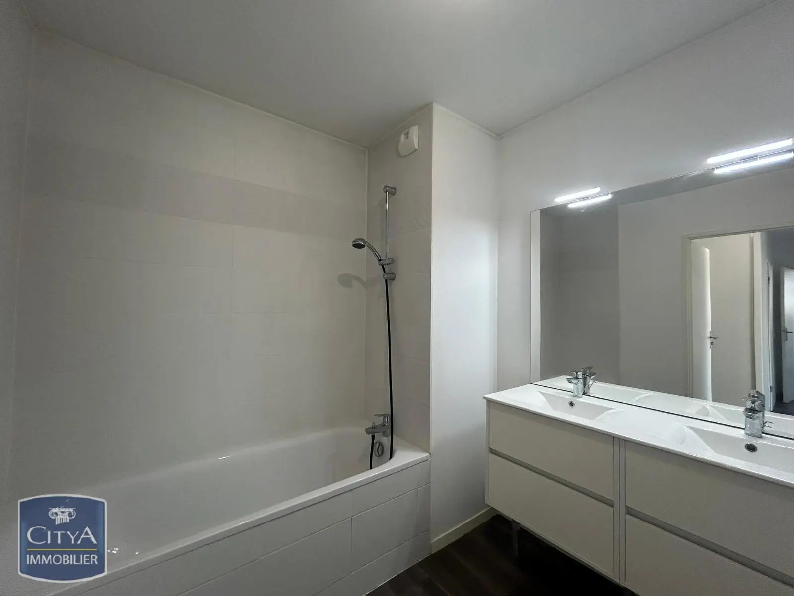 Photo 8 Appartement 3 pièces 63.17m²