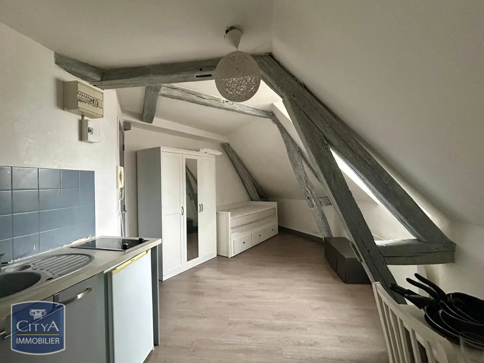 Photo 2 Appartement 1 pièce 16.35m²