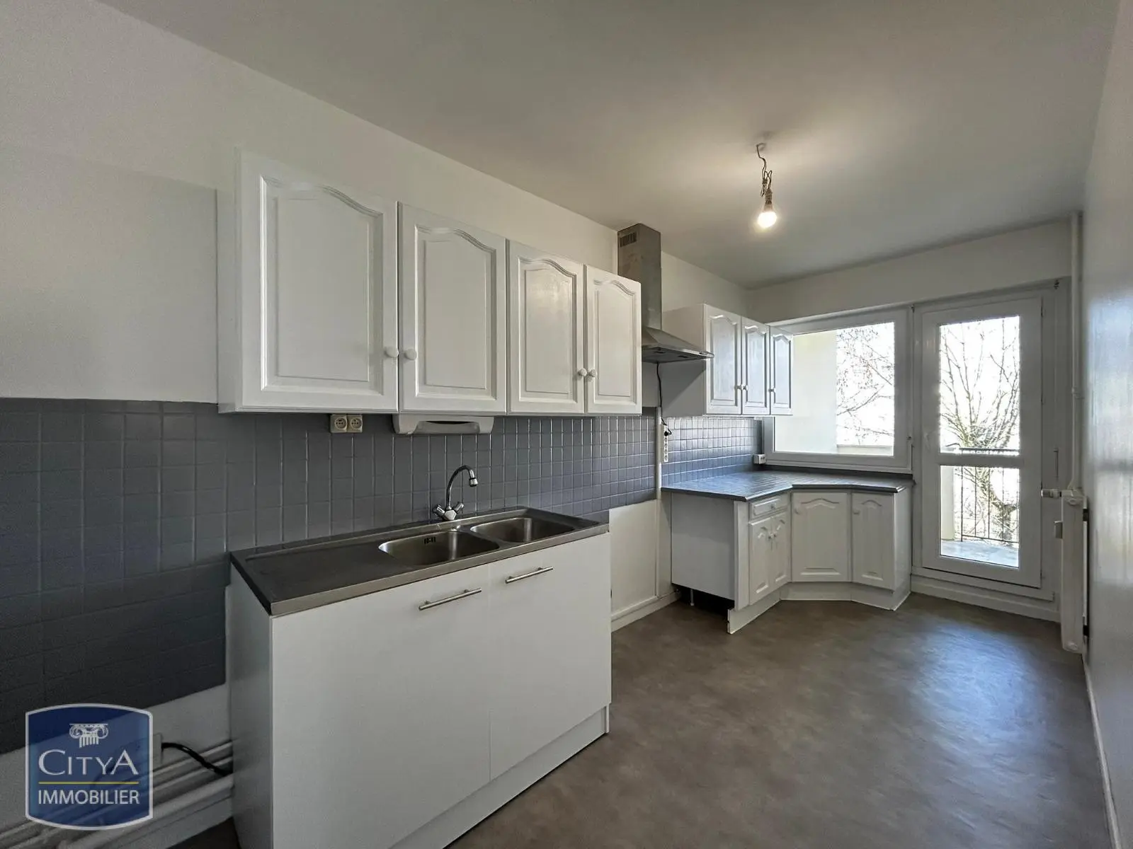 Photo 4 Appartement 4 pièces 77m²