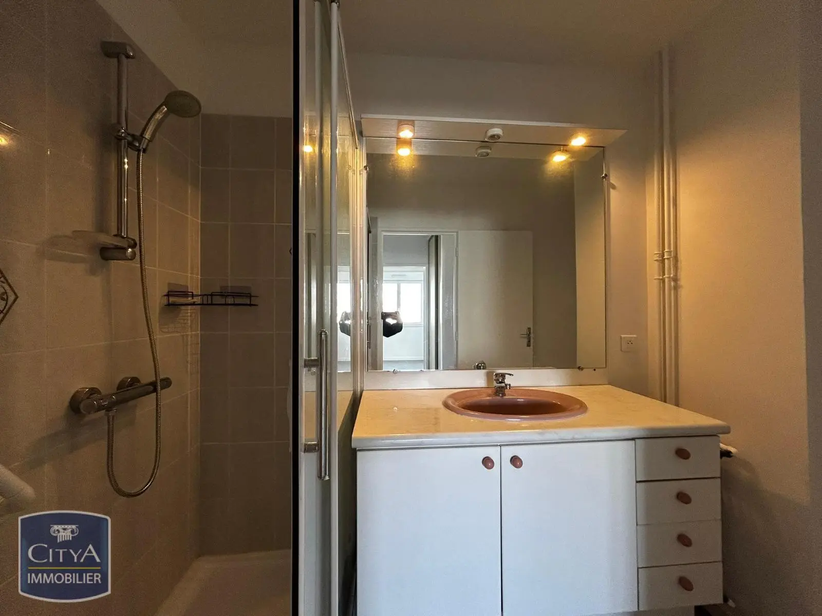 Photo 12 Appartement 4 pièces 77m²