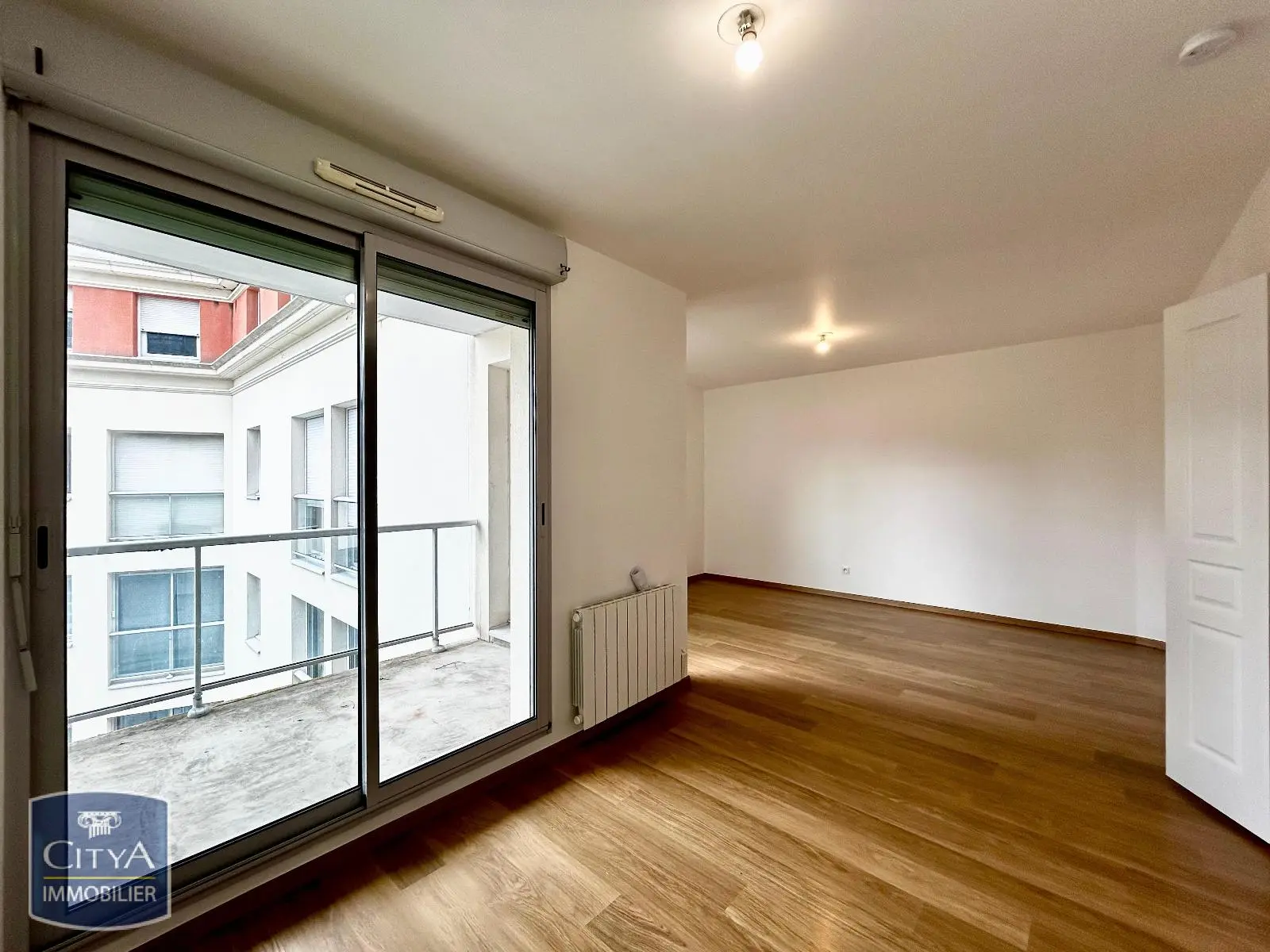 Photo 3 Appartement 1 pièce 33.17m²