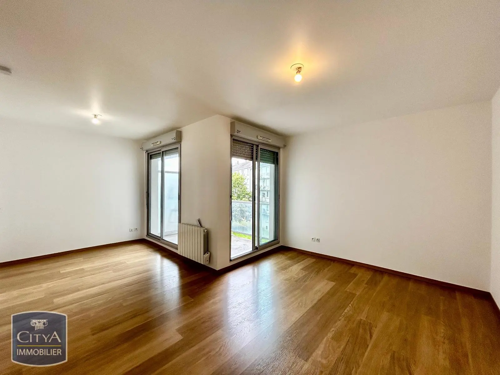 Photo 2 Appartement 1 pièce 33.17m²