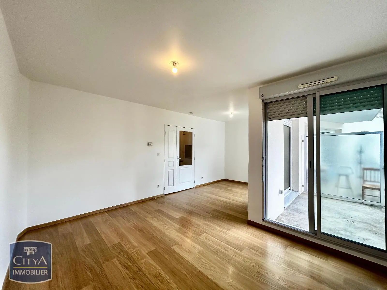 Photo 1 Appartement 1 pièce 33.17m²