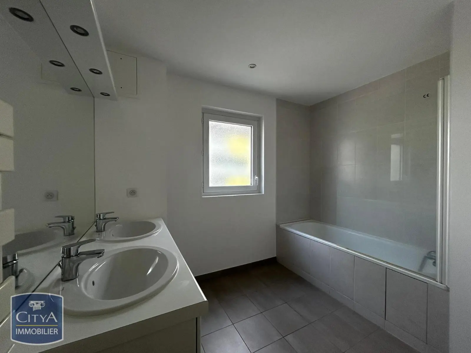 Photo 20 Appartement 4 pièces 103.6m²