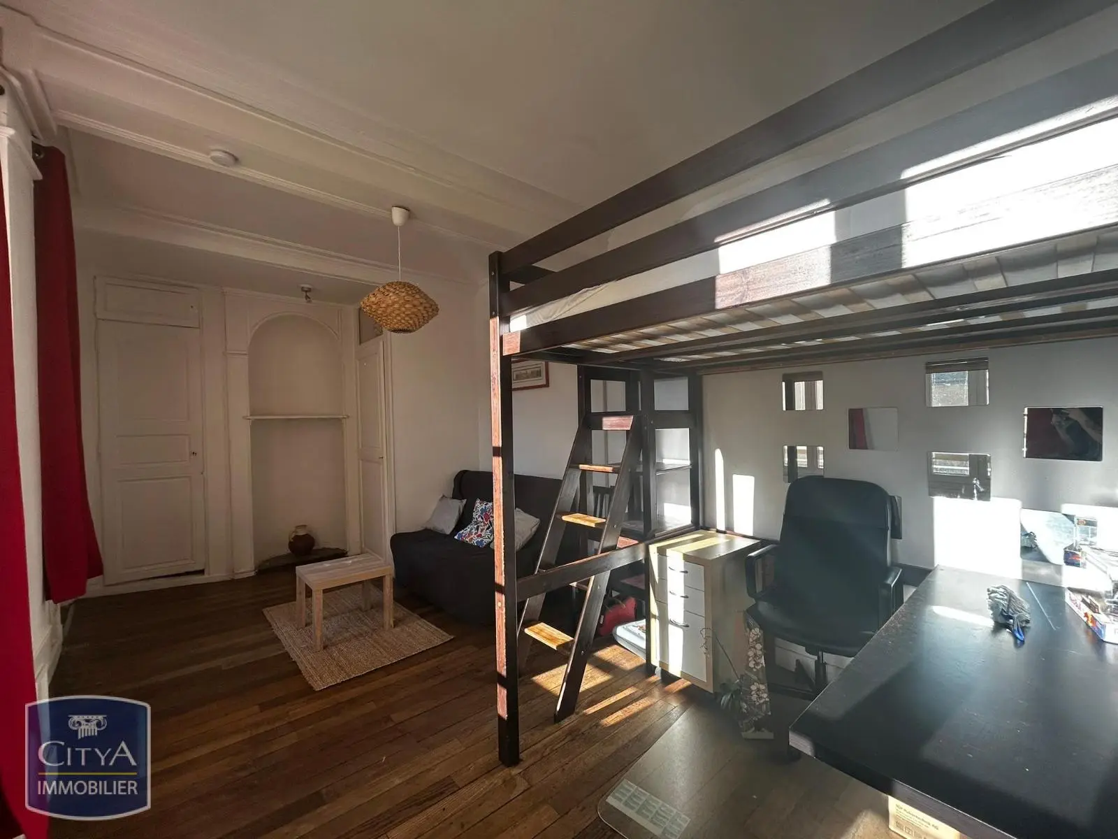 Photo 2 Appartement 1 pièce 24.81m²