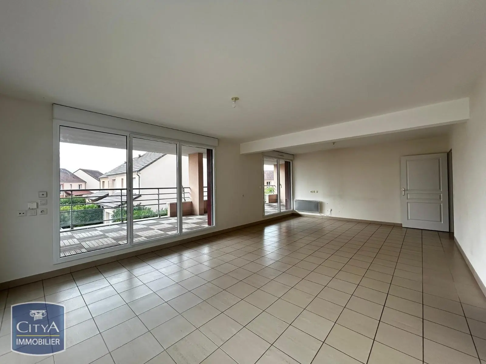 Photo 1 Appartement 4 pièces 96.57m²