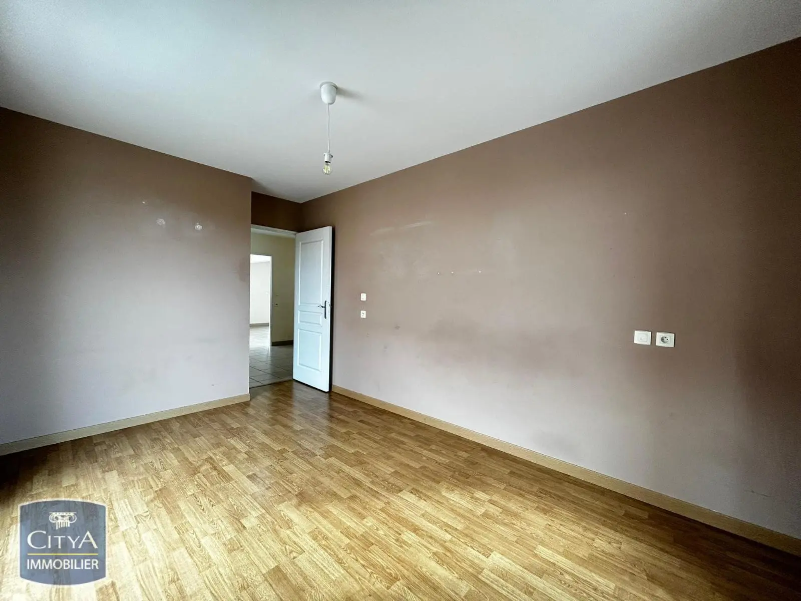 Photo 10 Appartement 4 pièces 96.57m²