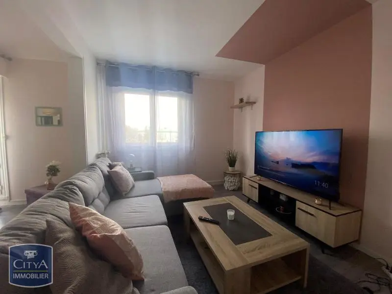 Photo 1 Appartement 4 pièces 77.6m²
