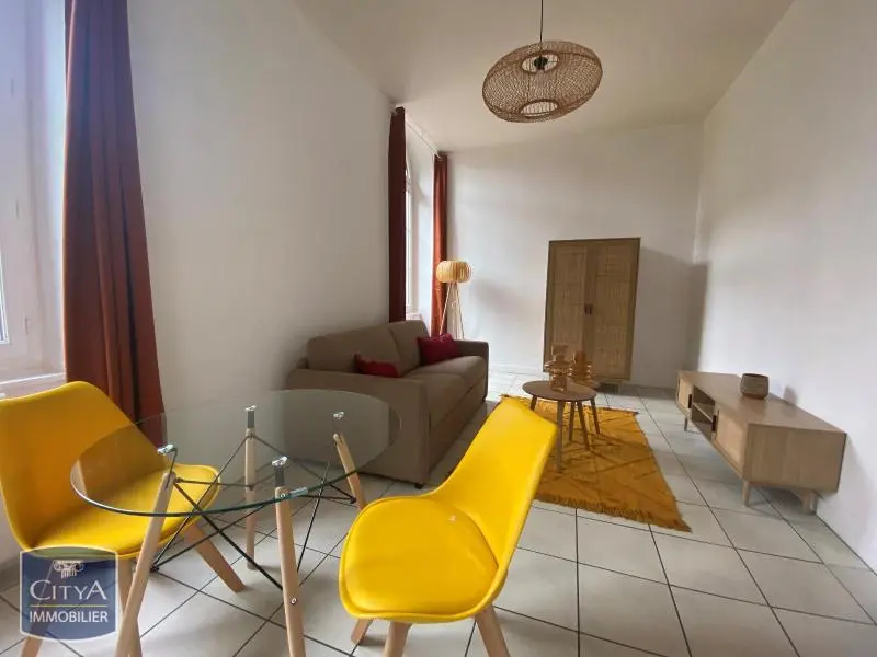 Photo 3 Appartement 1 pièce 22.89m²