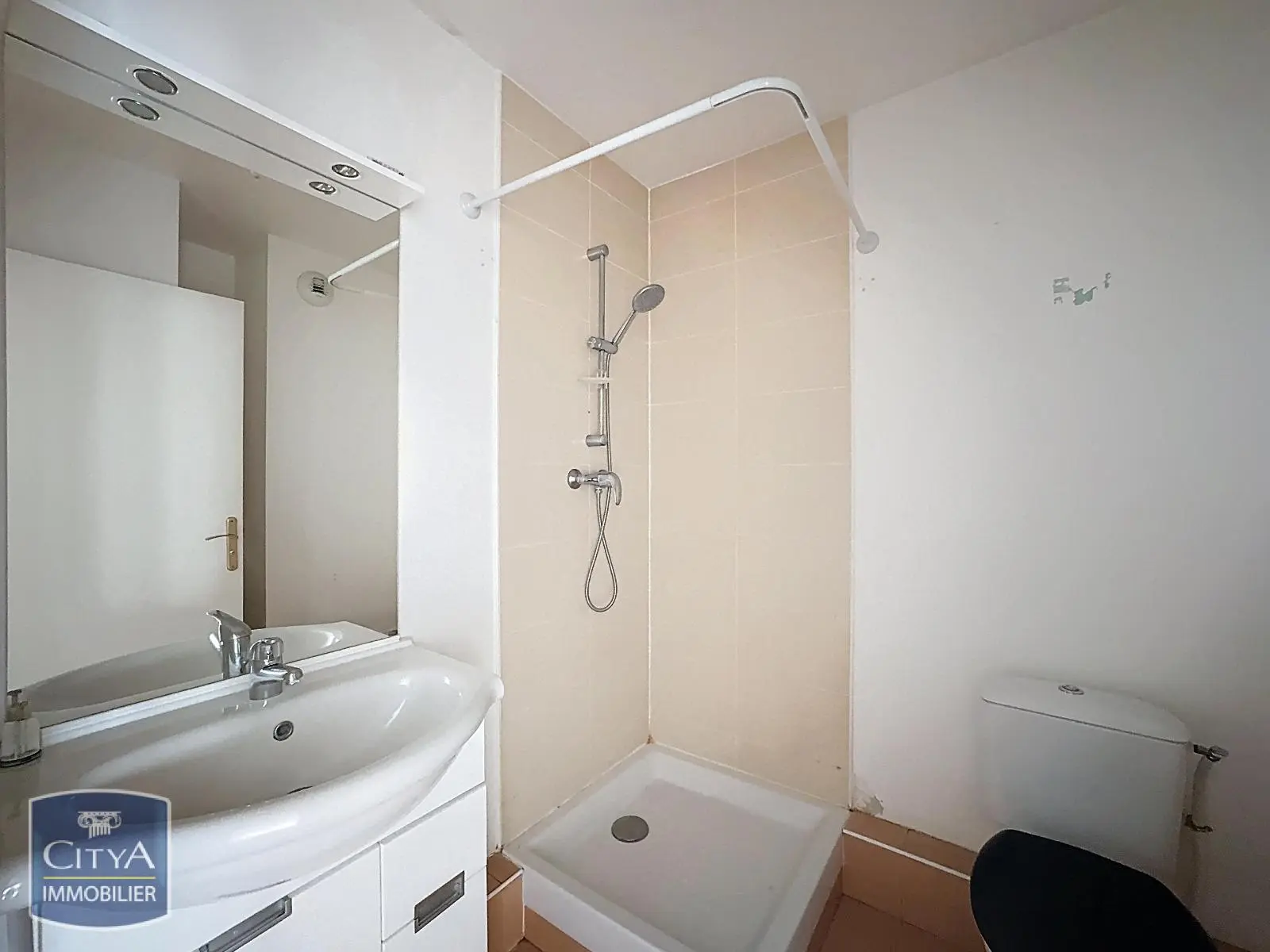 Photo 6 Appartement 1 pièce 27.05m²