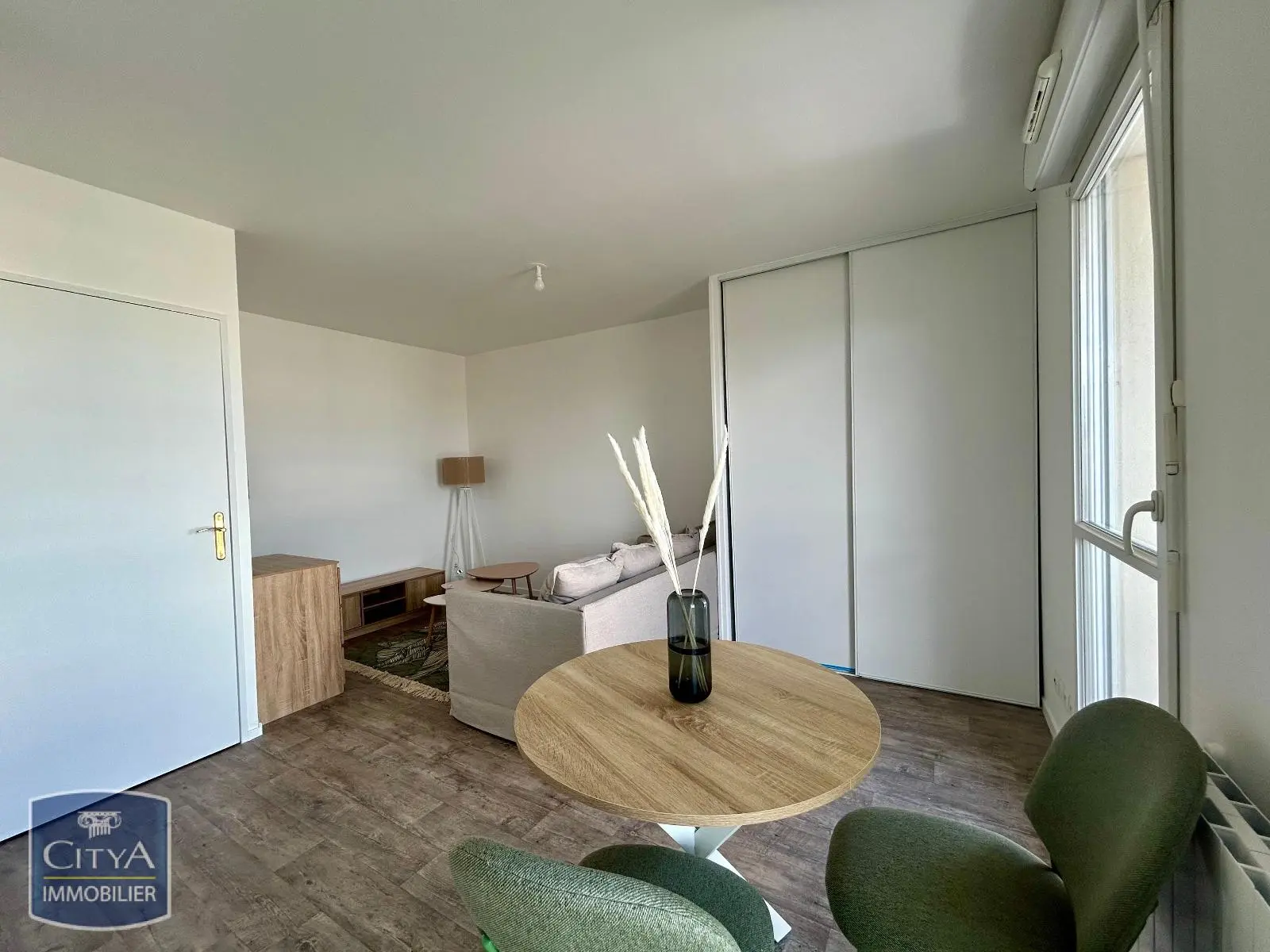 Photo 5 Appartement 1 pièce 24.55m²