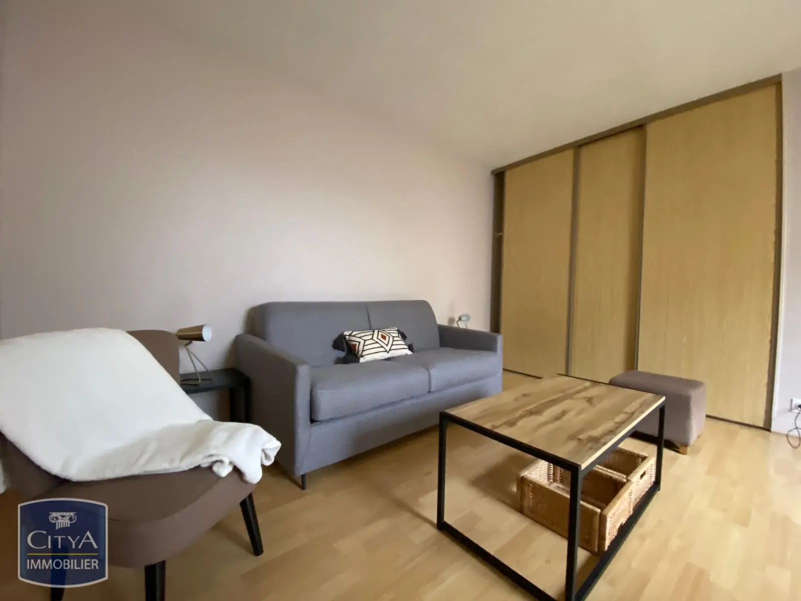 Photo 2 Appartement 1 pièce 22.2m²