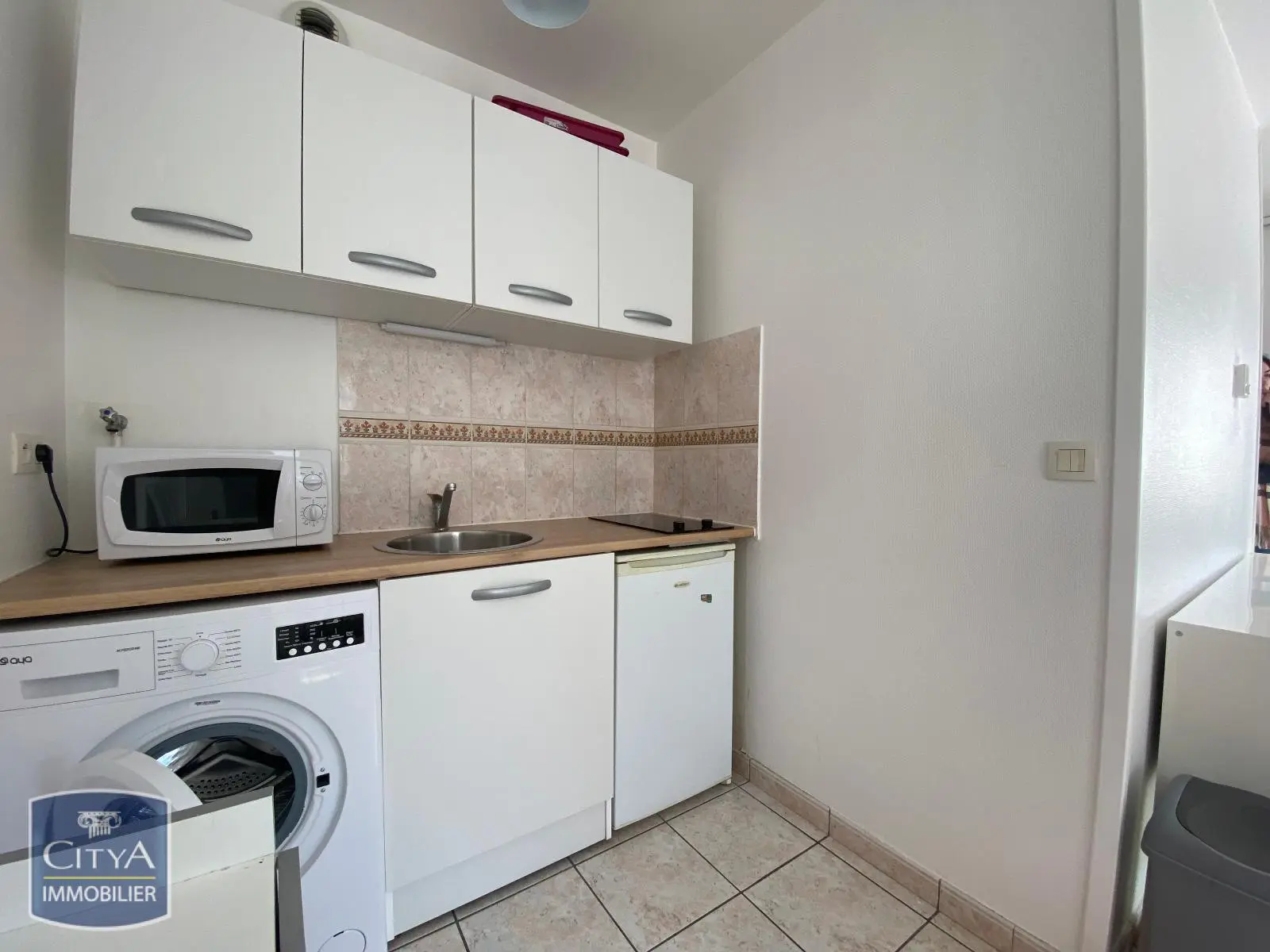 Photo 4 Appartement 1 pièce 24.98m²
