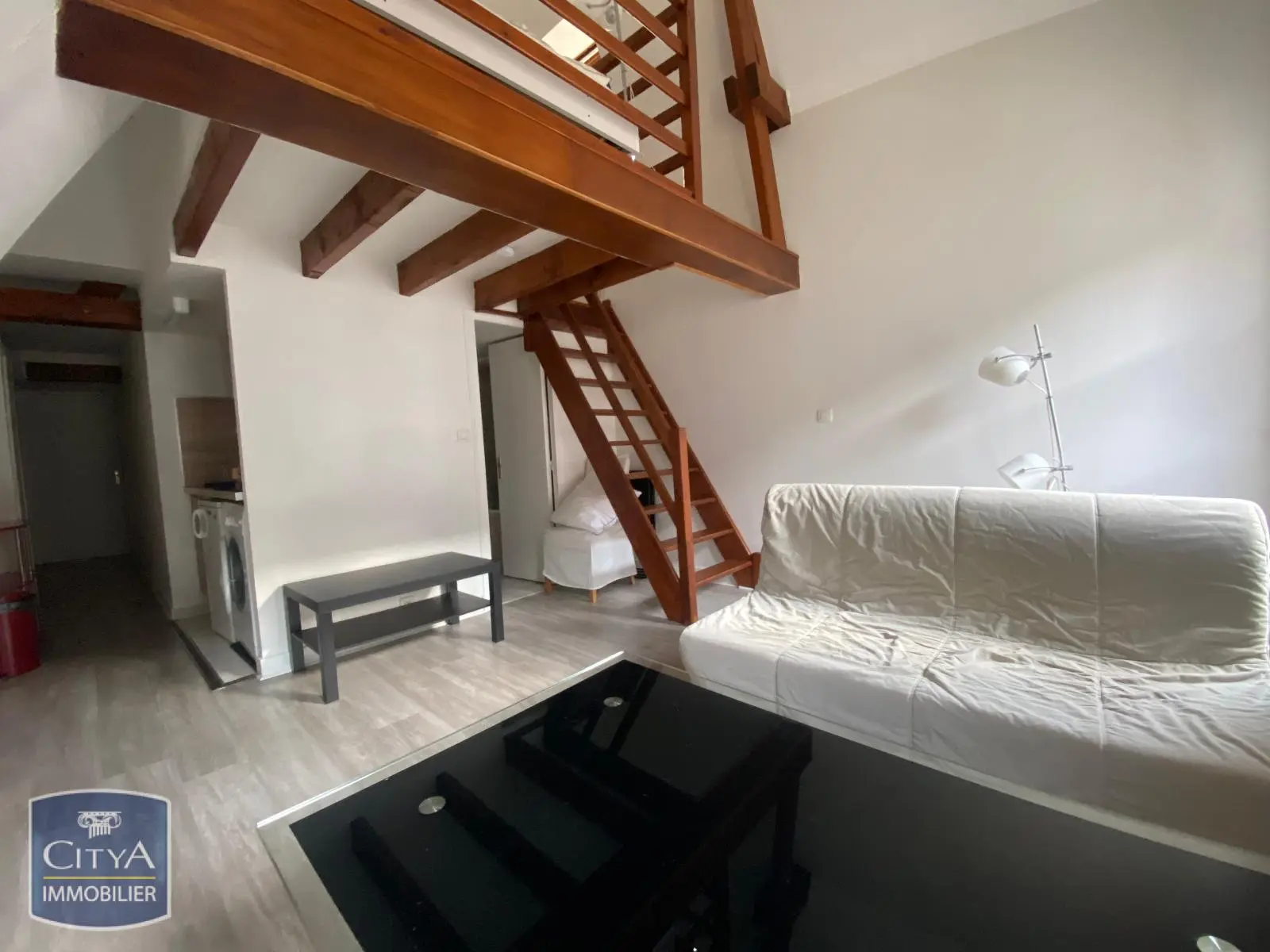Photo 1 Appartement 1 pièce 25.9m²