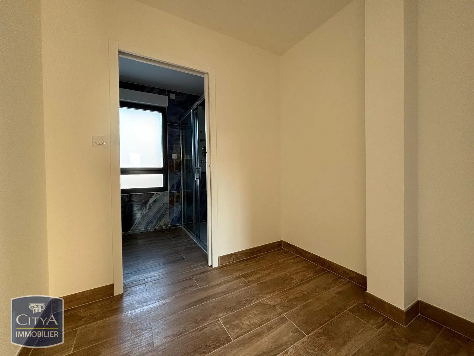 Photo 8 Maison 6 pièces 182.3m²