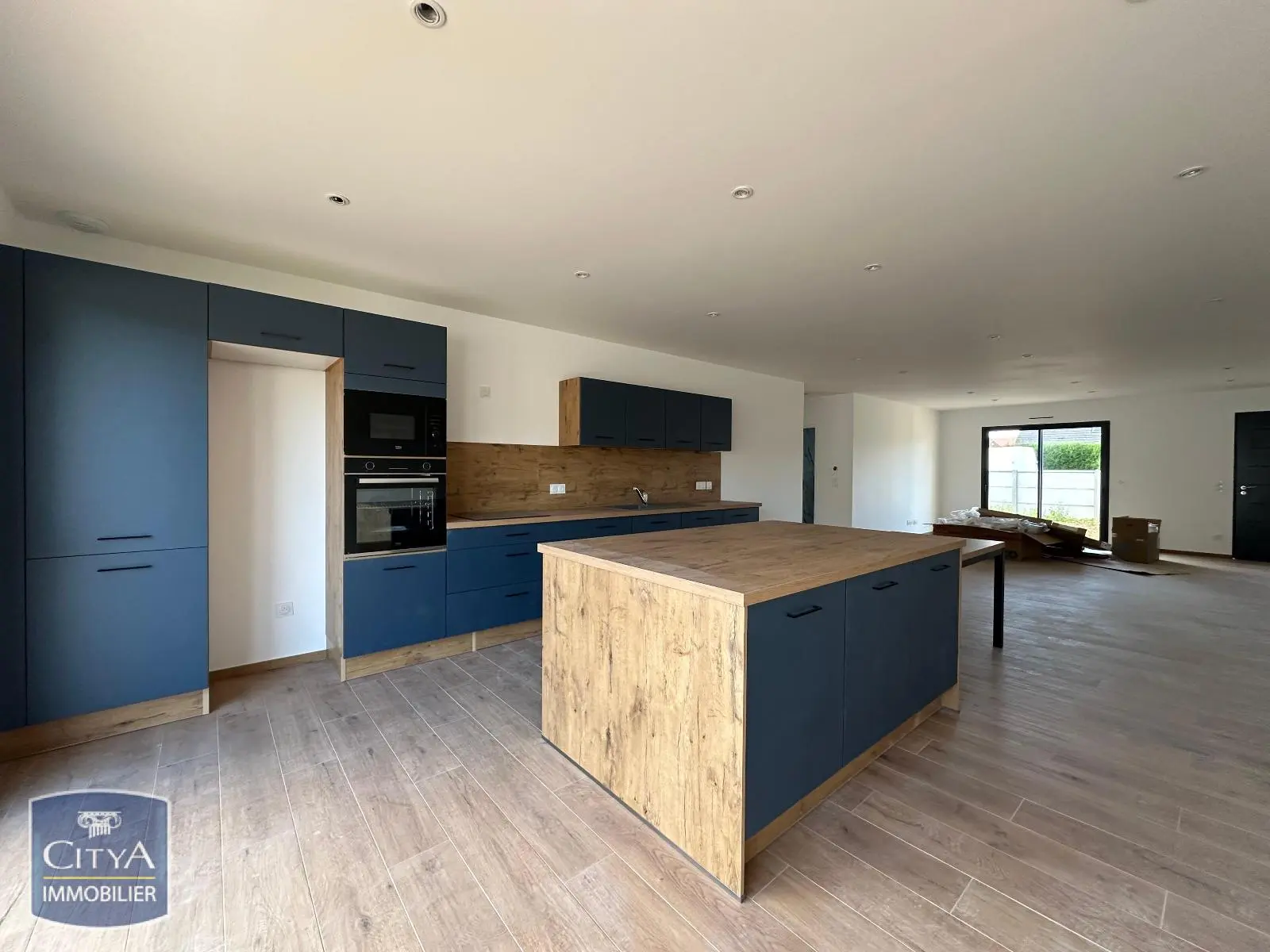 Photo 3 Maison 6 pièces 142.6m²