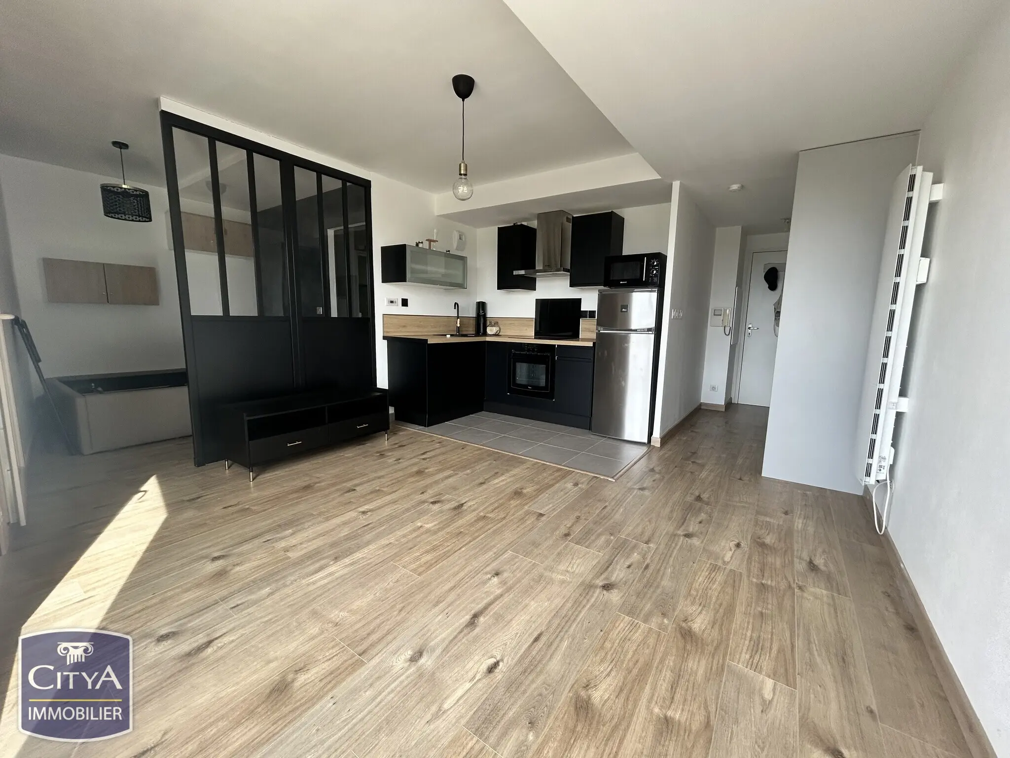 Photo 1 Appartement 1 pièce 28.62m²