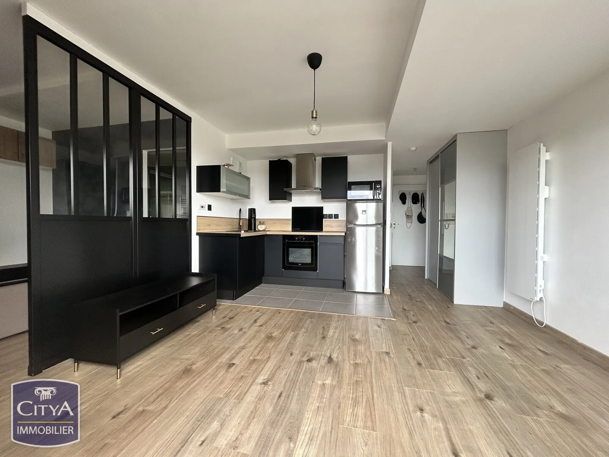 Photo 2 Appartement 1 pièce 28.62m²