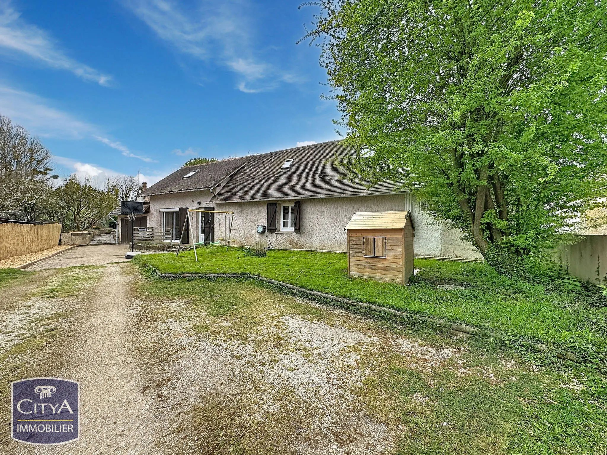 Photo 2 Maison 6 pièces 142m²